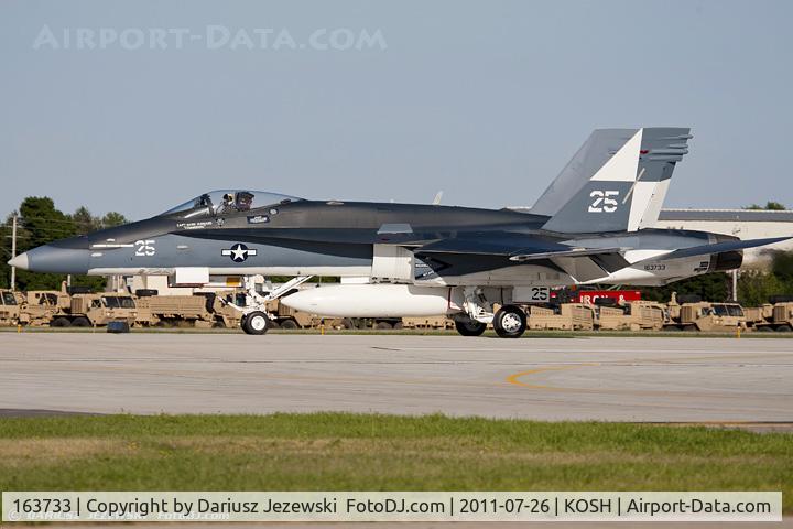 163733, 1989 McDonnell Douglas F/A-18C Hornet C/N 0803, FA-18C Hornet 163733 25 CoNA from VFA-25 Fist of the Fleet NAS Lemoore, CA