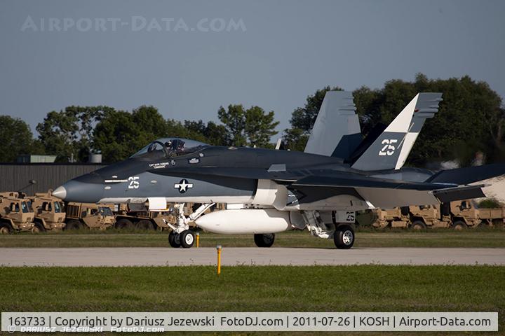 163733, 1989 McDonnell Douglas F/A-18C Hornet C/N 0803, FA-18C Hornet 163733 25 CoNA from VFA-25 Fist of the Fleet NAS Lemoore, CA