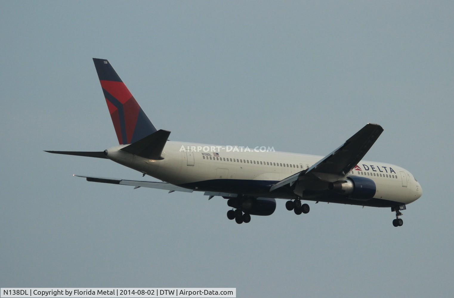 N138DL, 1991 Boeing 767-332 C/N 25409, Delta