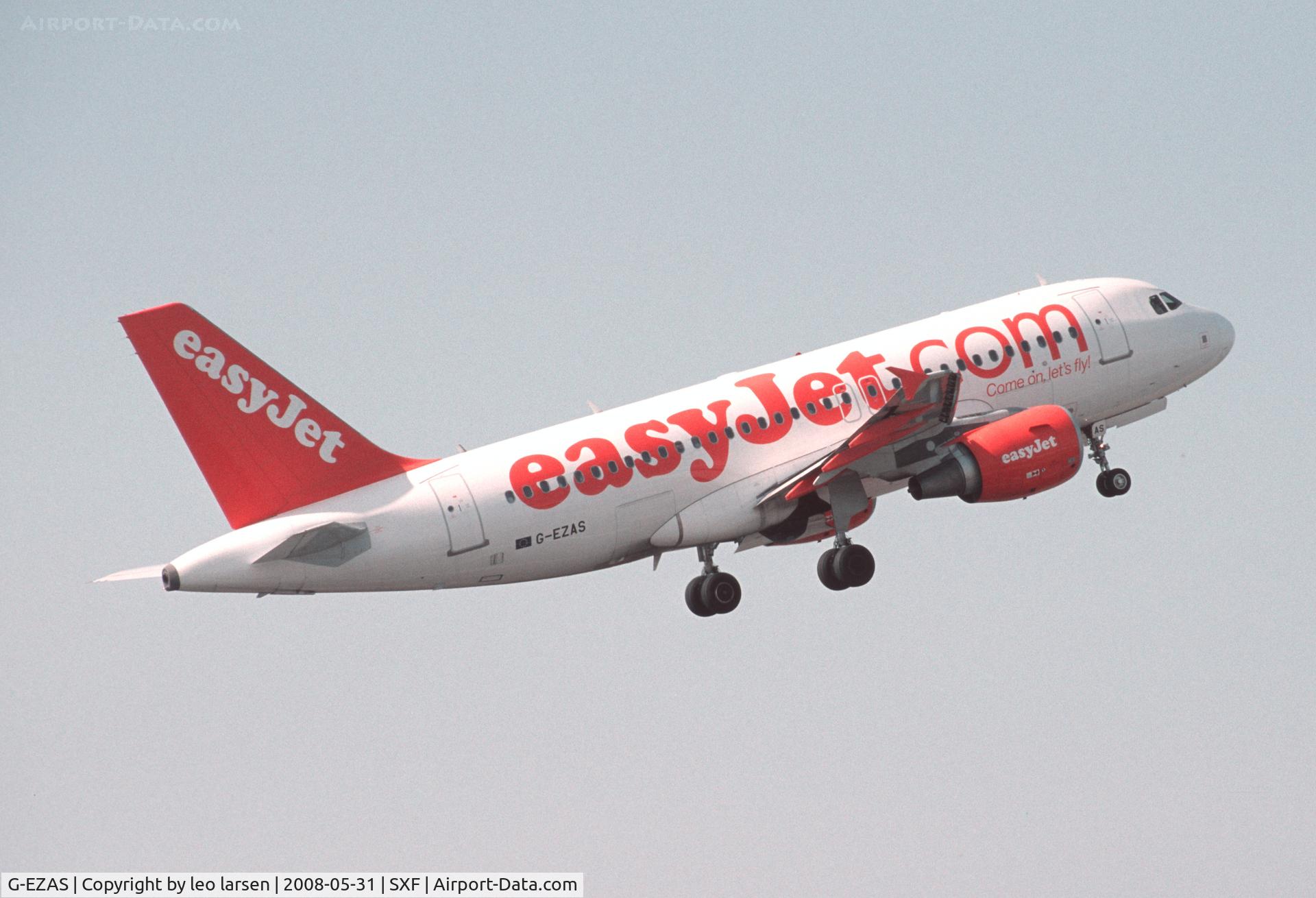 G-EZAS, 2006 Airbus A319-111 C/N 2779, Berlin SXF 31.5.2008