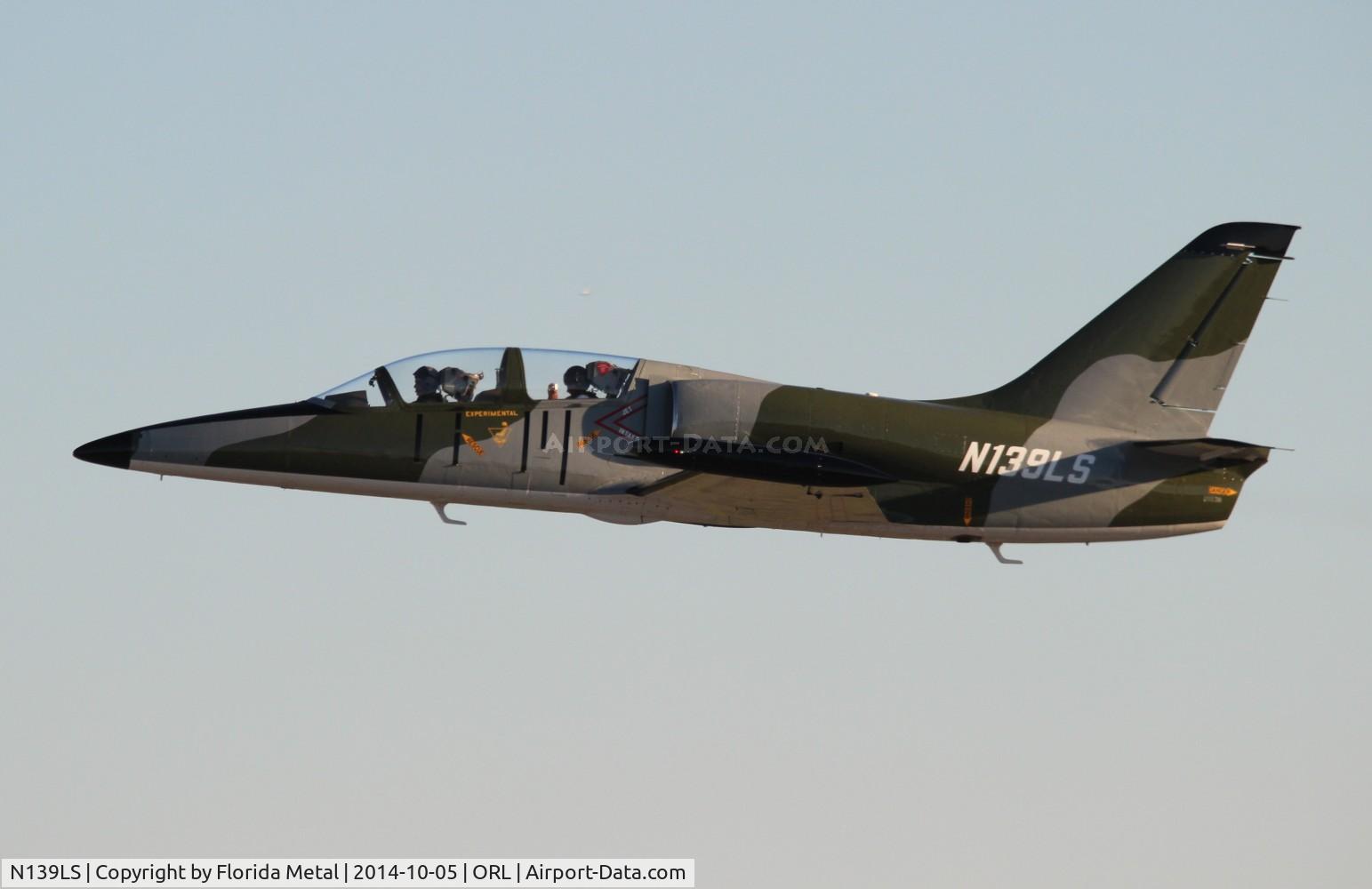 N139LS, 1974 Aero L-39C Albatros C/N 330202, L-39C