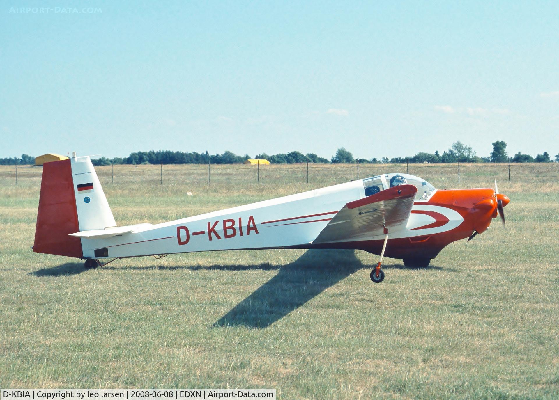 D-KBIA, Scheibe SF-25B Falke C/N 46156, Nordholz 8.6.2008