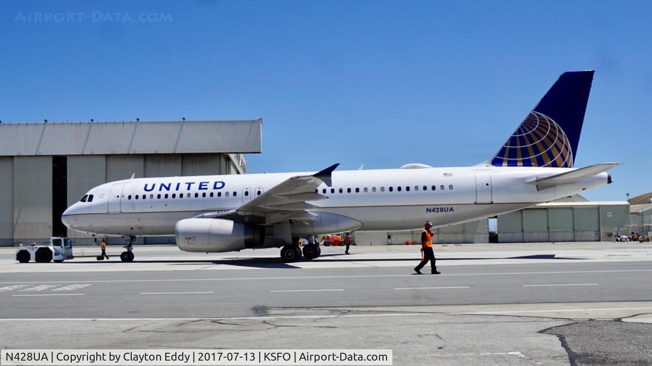 N428UA, 1995 Airbus A320-232 C/N 523, SFO 2017.