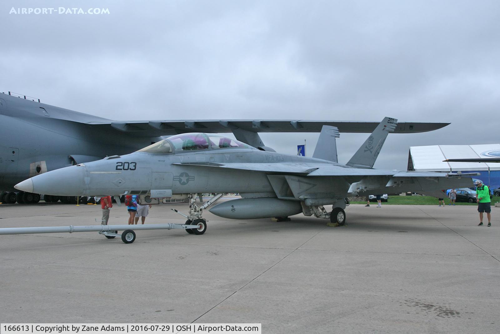 166613, Boeing F/A-18F Super Hornet C/N F106, At the 2016 EAA AirVenture - Oshkosh, Wisconsin