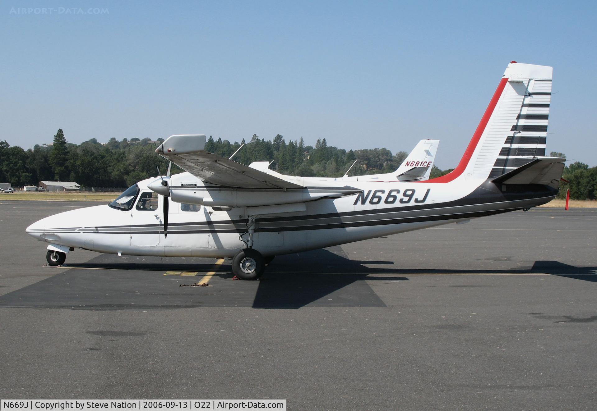 N669J, 1963 Aero Commander 500-B C/N 500B-1304-119, Locally-based Cloud Splitter LLC 1963 Aero Commander 500B @ Columbia, CA (now USFS contracted lead plane AA17)
