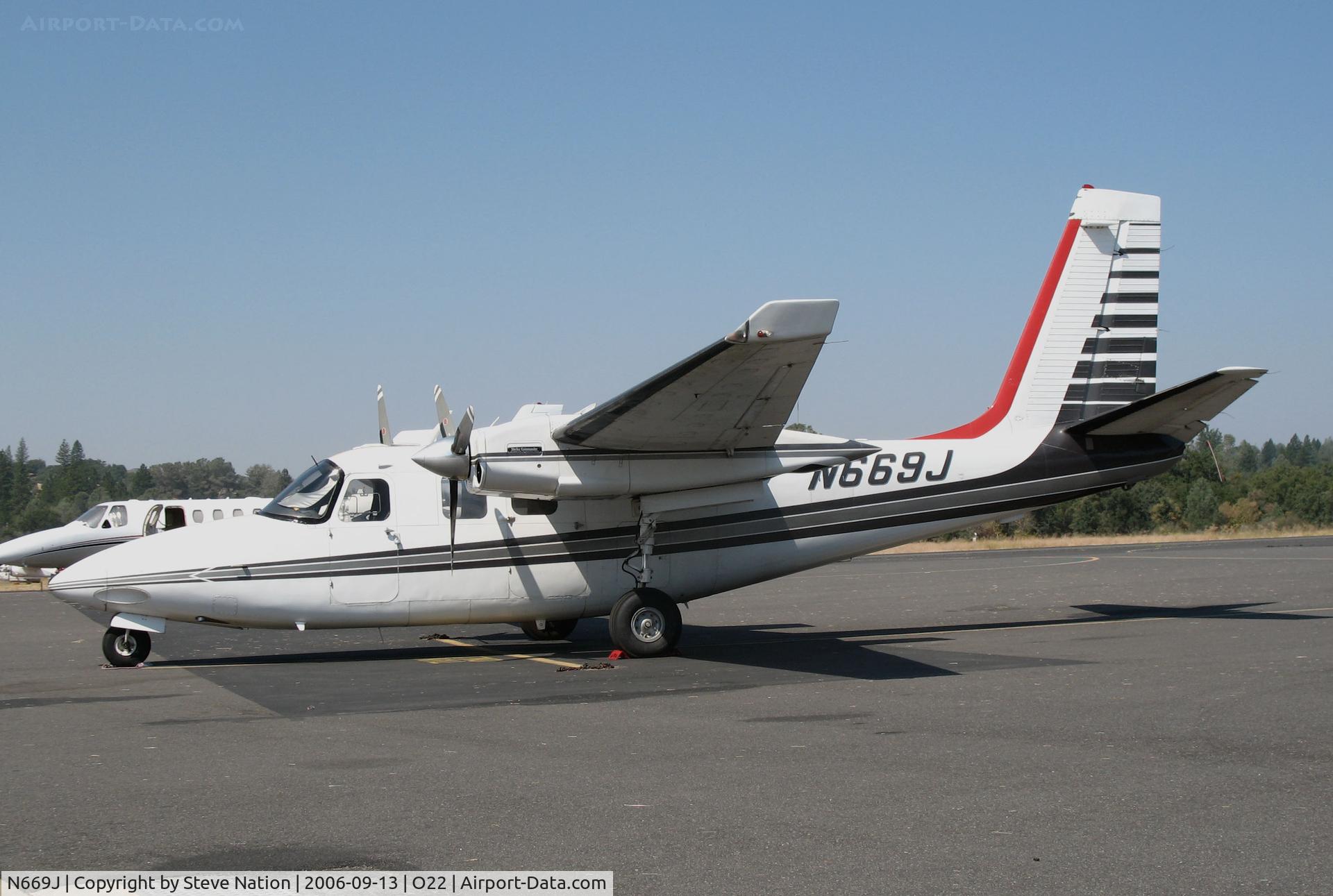 N669J, 1963 Aero Commander 500-B C/N 500B-1304-119, Locally-based Cloud Splitter LLC 1963 Aero Commander 500B @ Columbia, CA (now USFS contracted lead plane AA17)