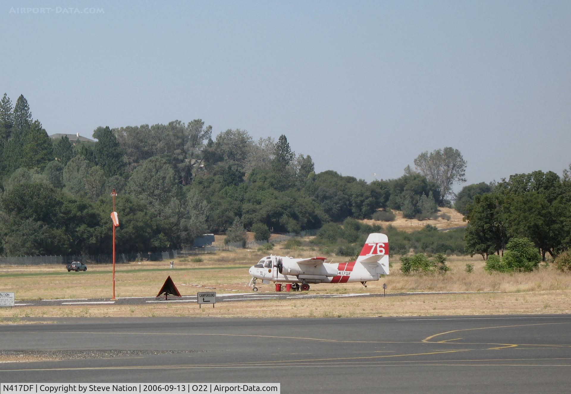 N417DF, Grumman S2F-1 (TS-2A) Tracker C/N 061, CDF Grumman S2F-1 as Tanker 76 @ Columbia, CA (display) aircraft retired from service by end of 2005 fire season