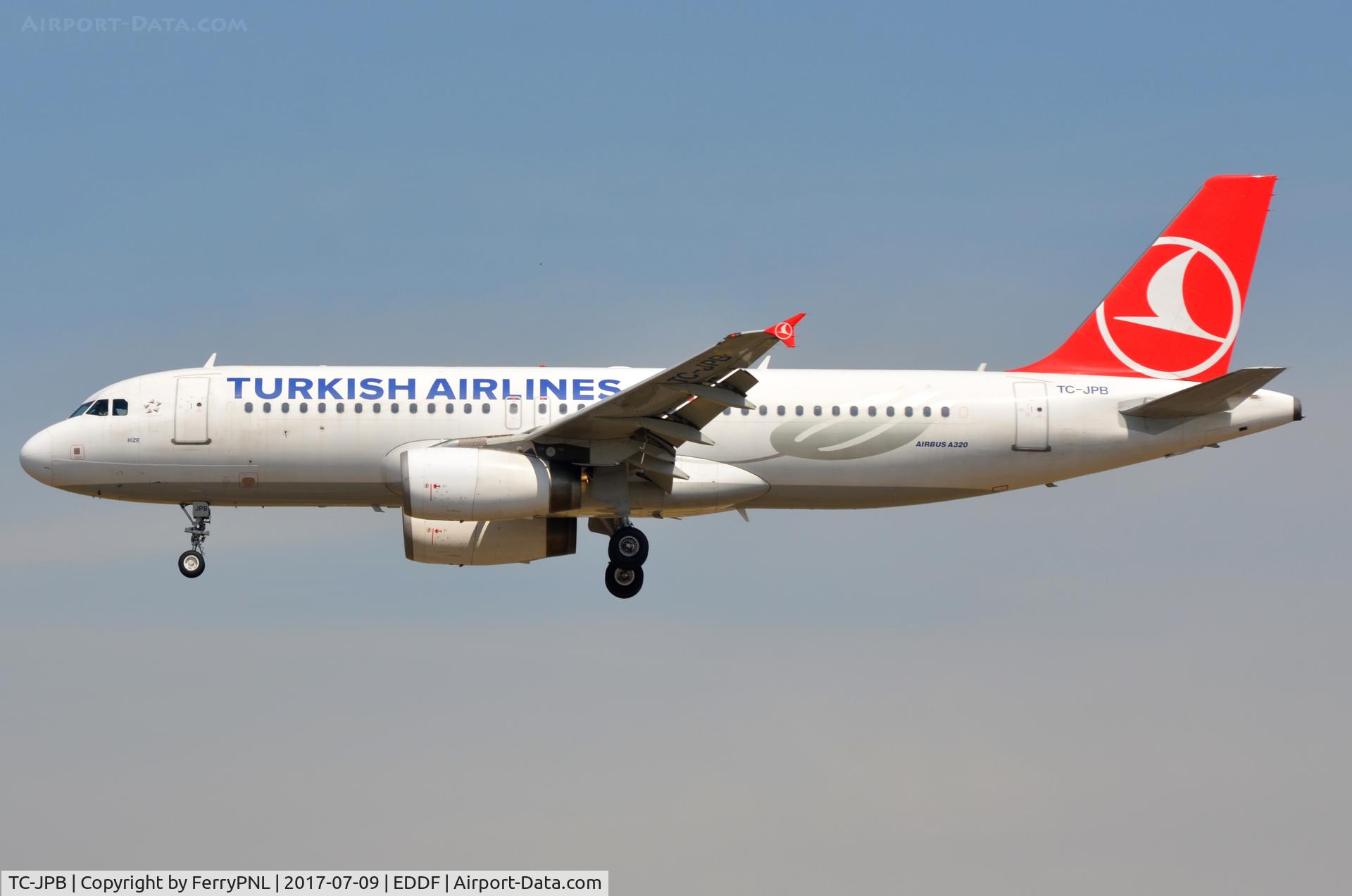 TC-JPB, 2005 Airbus A320-232 C/N 2626, Turkish A320 arriving from SAW
