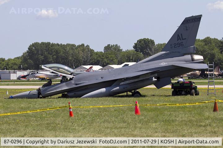 87-0296, General Dynamics F-16C C/N 5C-557, F-16C Fighting Falcon 87-0296 AL from 100th FS 187th FW Montgomery, AL