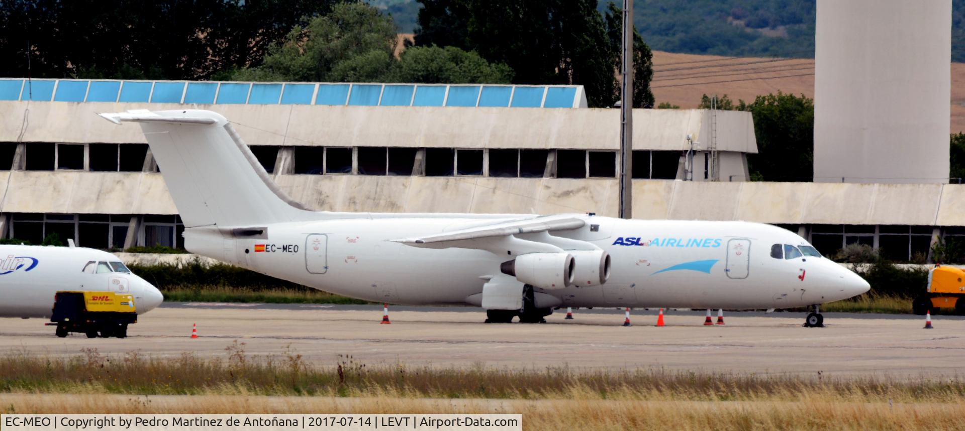 EC-MEO, 1990 British Aerospace BAe-146-300QT Quiet Trader C/N E3186, Foronda - Vitoria-Gasteiz - España
ASL Airlines España - TNT