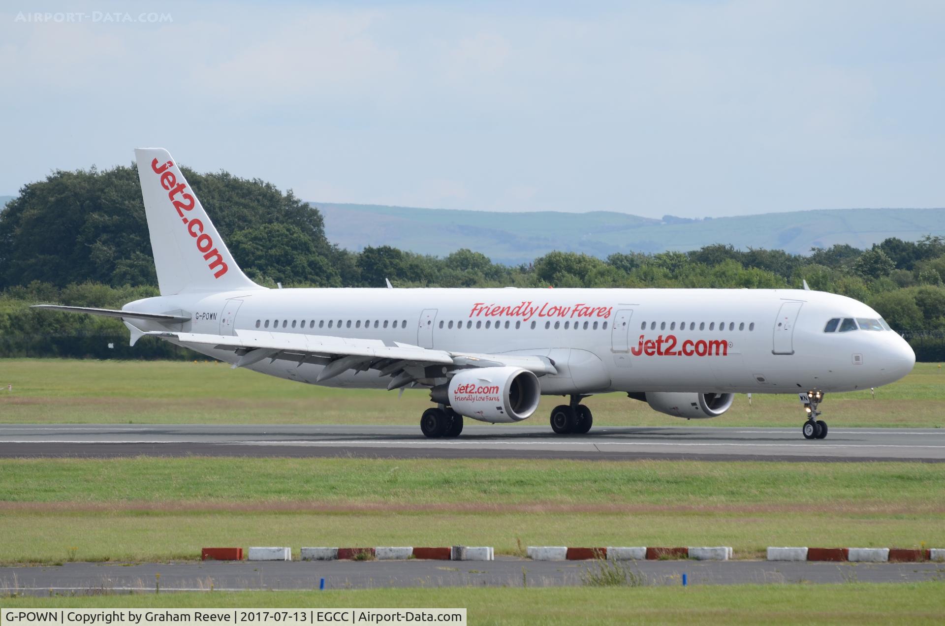 G-POWN, 2009 Airbus A321-211 C/N 3830, Just landed at Manchester.