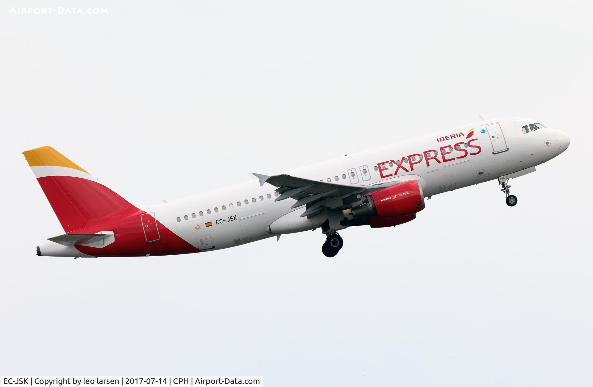 EC-JSK, 2006 Airbus A320-214 C/N 2807, Copenhagen 14.7.2017