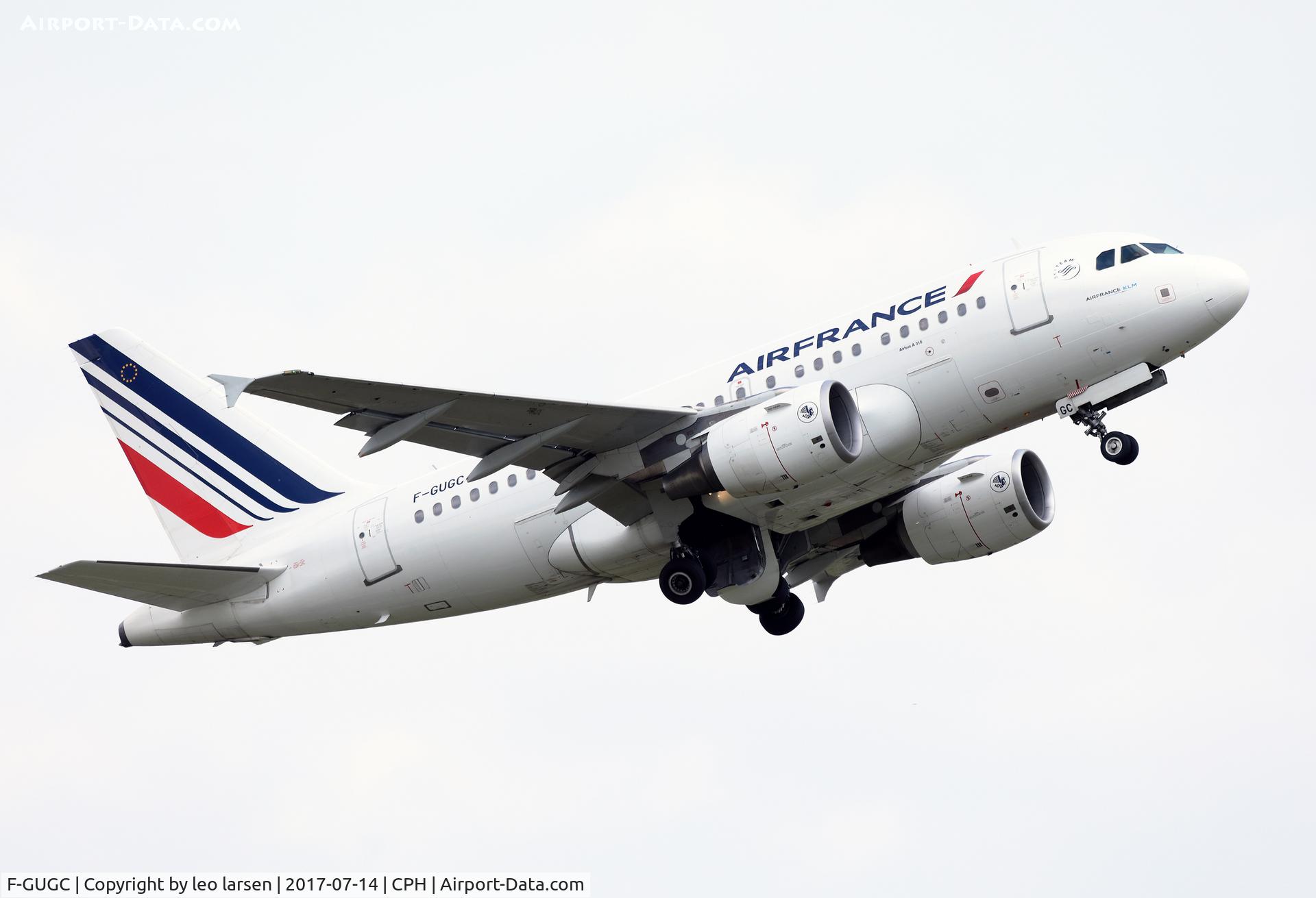 F-GUGC, 2002 Airbus A318-111 C/N 2071, Copenhagen 14.7.2017