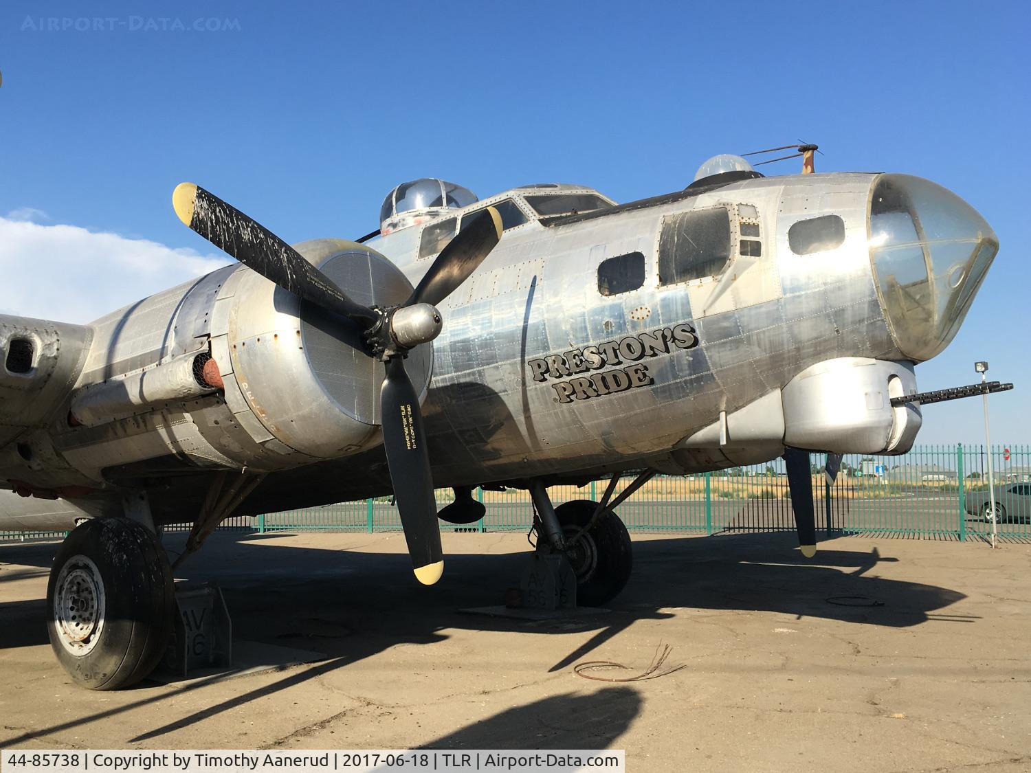 44-85738, 1944 Boeing DB-17G Flying Fortress C/N 8647-VE, 1944 Boeing DB-17G Flying Fortress, c/n: 8647-VE