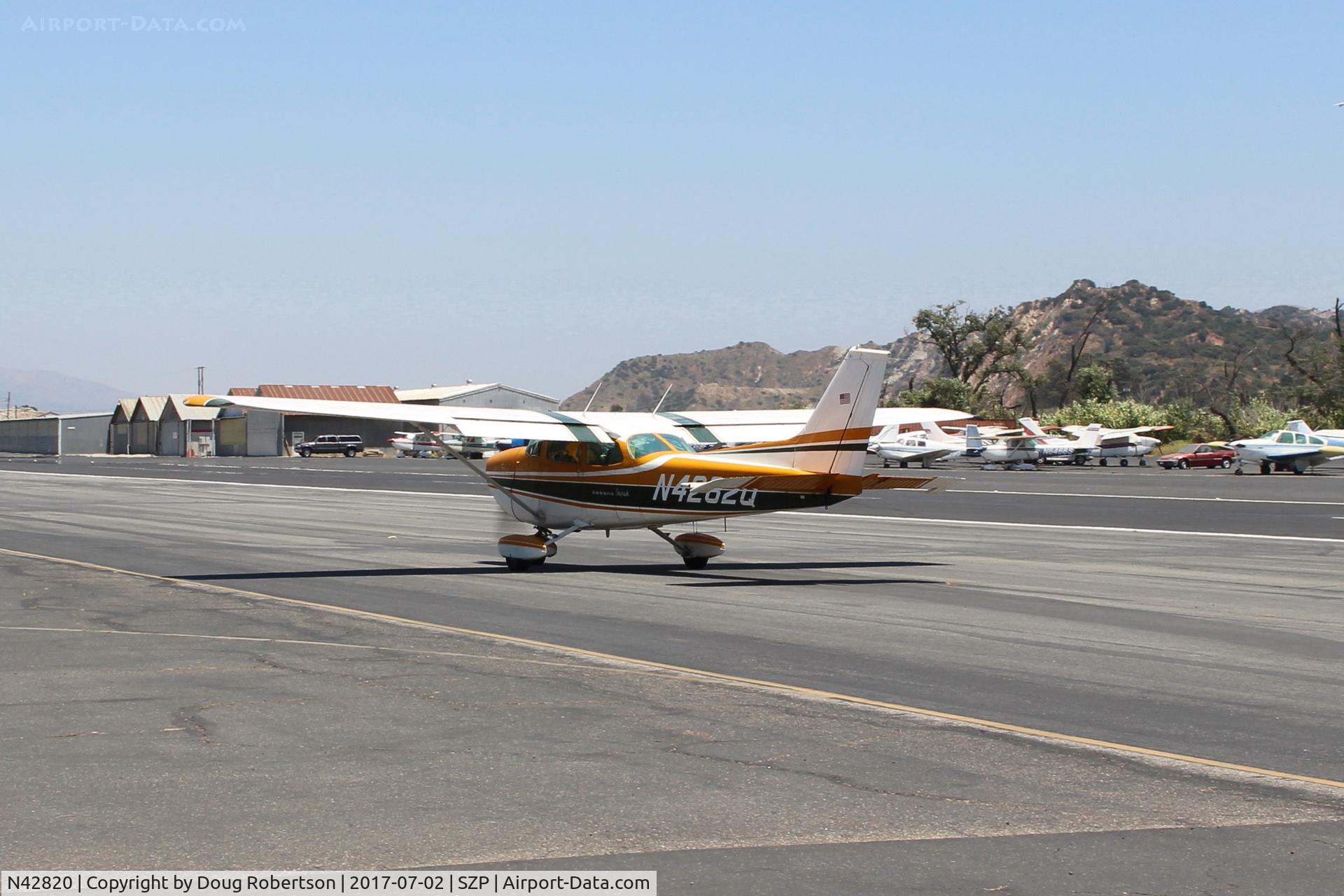 N42820, 1968 Cessna 182L Skylane C/N 18259204, 1968 Cessna 182L SKYLANE, Continental O-470-S 230 Hp, taxi back