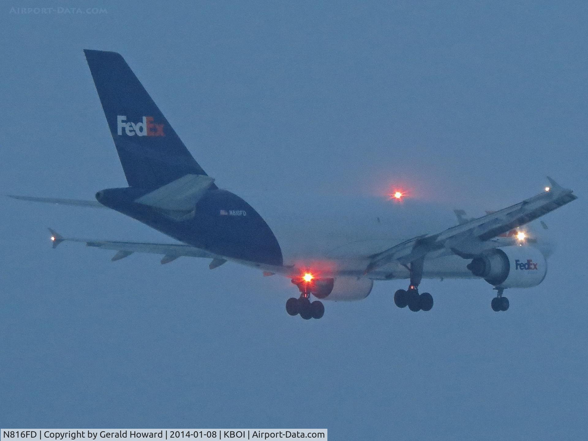 N816FD, 1991 Airbus A310-304 C/N 593, Landing RWY 10R in the pre dawn snow storm.