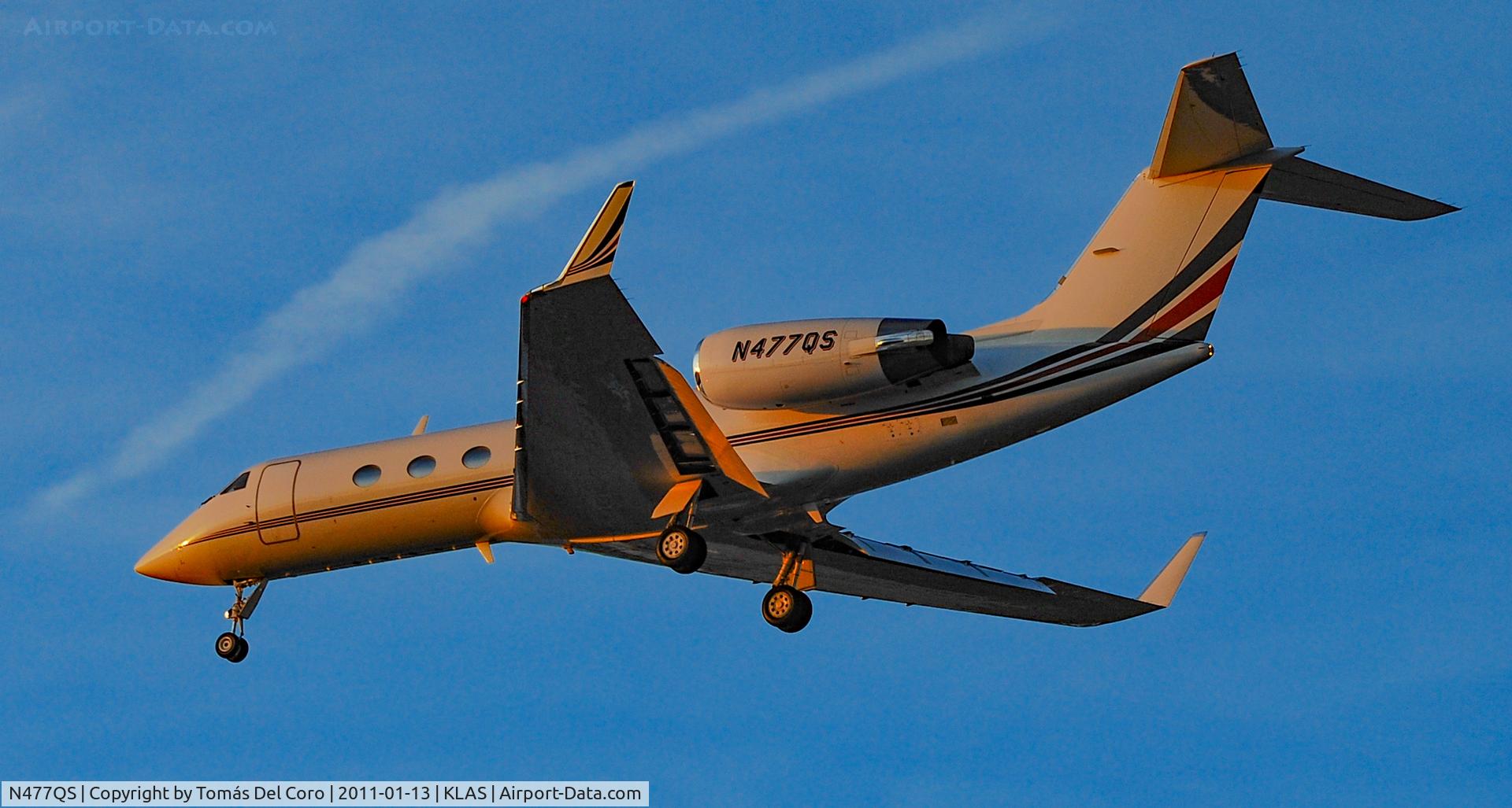 N477QS, 1999 Gulfstream Aerospace G-IV C/N 1377, N477QS 1999 GULFSTREAM AEROSPACE G-IV-SP s/n 1377 

Las Vegas - McCarran International (LAS / KLAS)
USA - Nevada, January 13, 2011
Photo: Tomas Del Coro
