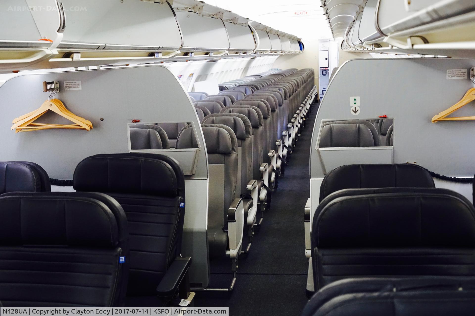 N428UA, 1995 Airbus A320-232 C/N 523, SFO. 2017.