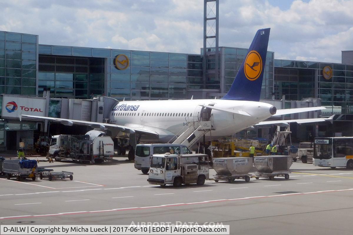 D-AILW, 1998 Airbus A319-114 C/N 853, At Frankfurt