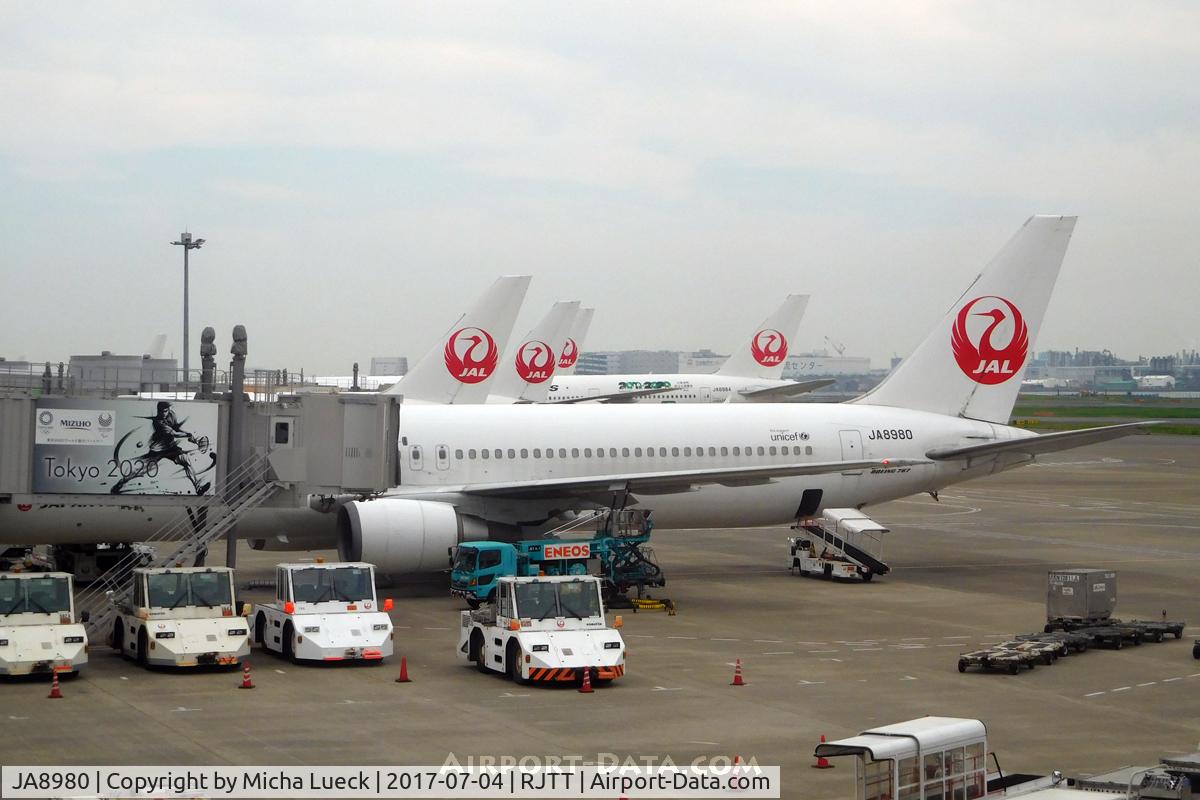 JA8980, 1997 Boeing 767-346 C/N 28837, At Haneda