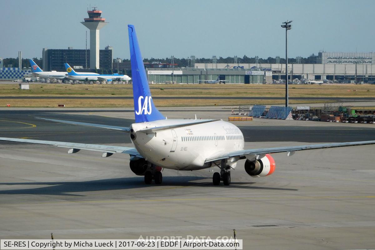 SE-RES, 2000 Boeing 737-7BX C/N 30737, At Frankfurt