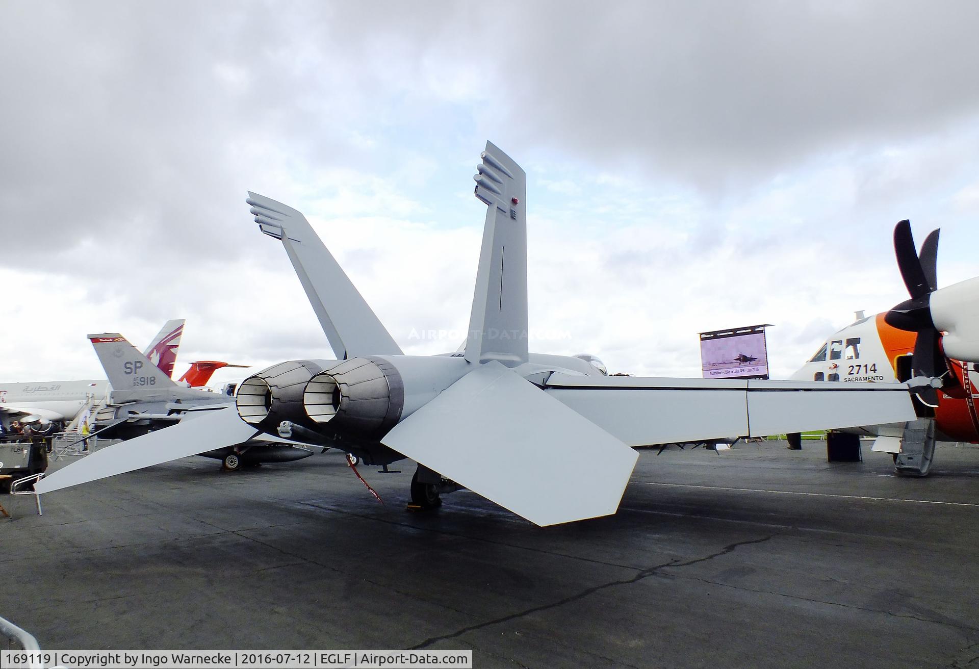169119, Boeing F/A-18E Super Hornet C/N E293, Boeing / McDonnell Douglas F/A-18E Super Hornet of the USN at Farnborough International 2016