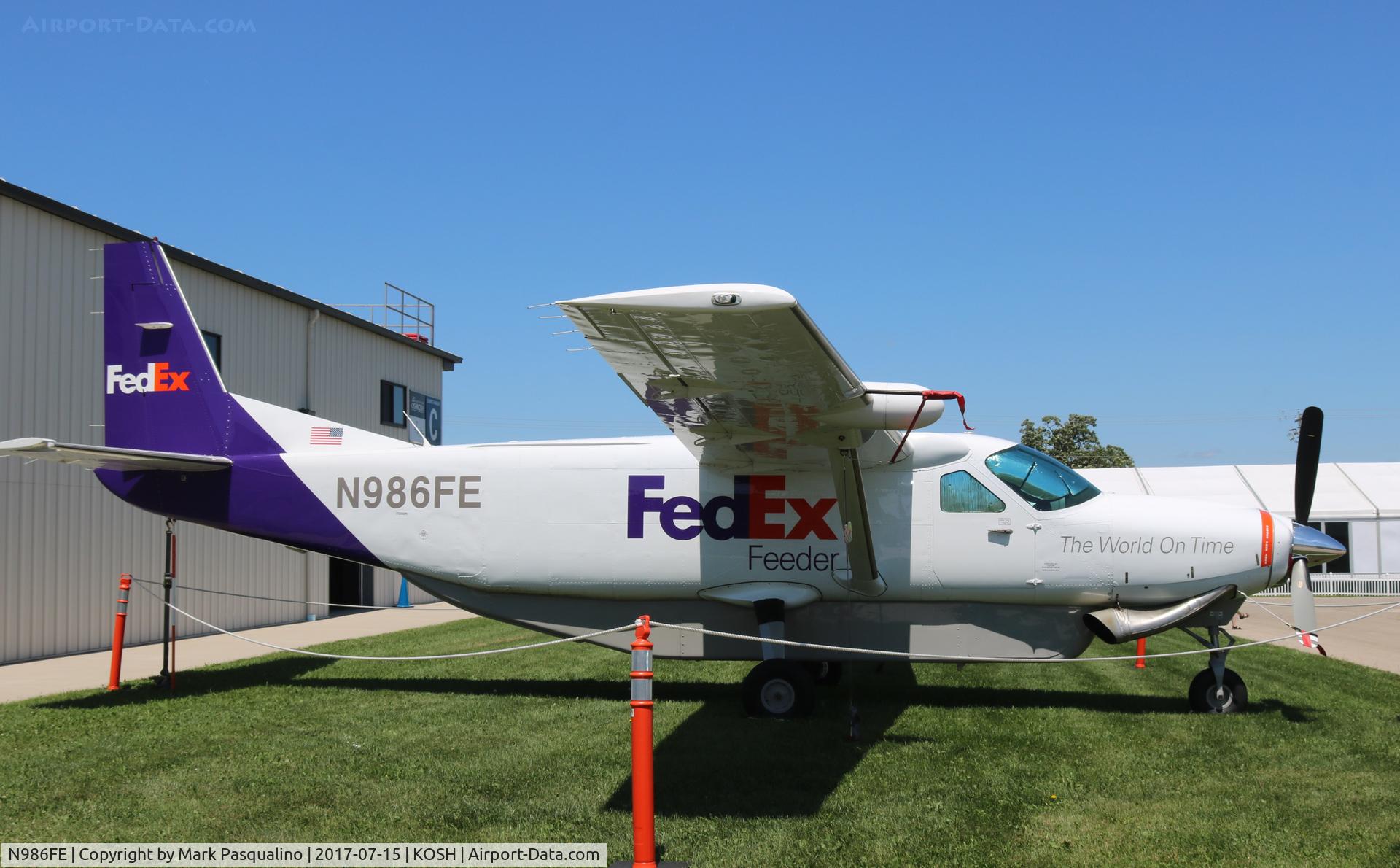 N986FE, 1989 Cessna 208B Grand Caravan C/N 208B0194, Cessna 208B