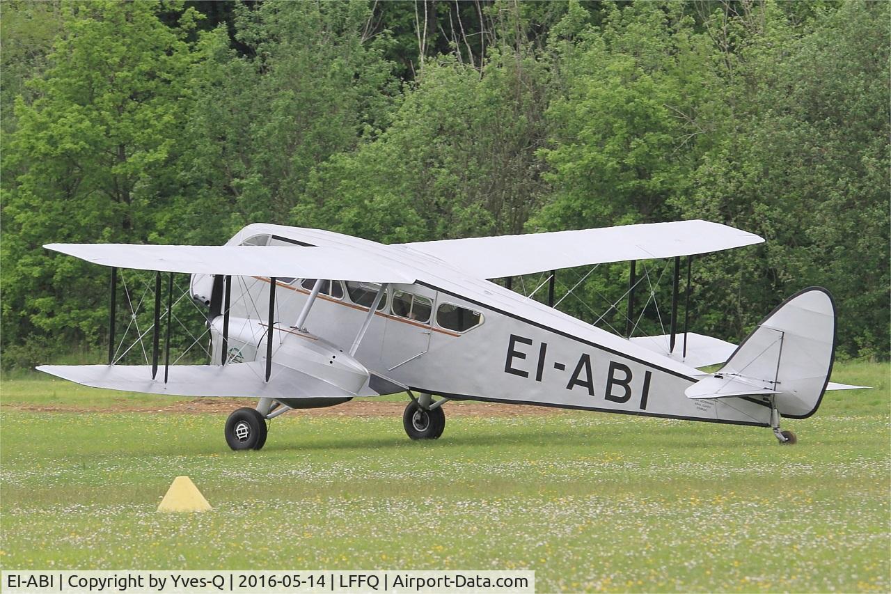 EI-ABI, 1936 De Havilland DH-84 Dragon 2 C/N 6105, De Havilland DH-84 Dragon 2, Landing rwy 28, La Ferté-Alais airfield (LFFQ) Air show 2016