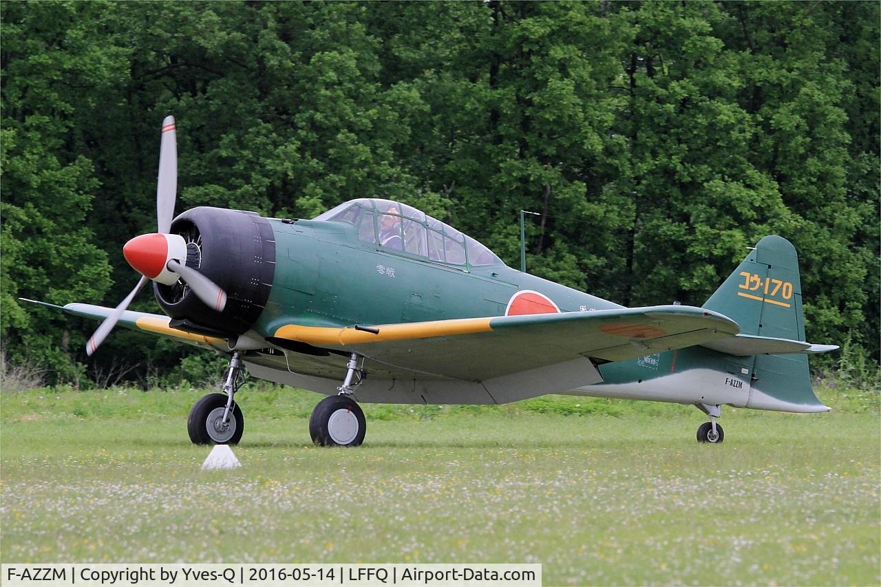 F-AZZM, 2000 North American AT-6B Texan C/N SA-32, North American AT-6B Texan, Landing rwy 28, La Ferté-Alais airfield (LFFQ) Air show 2016