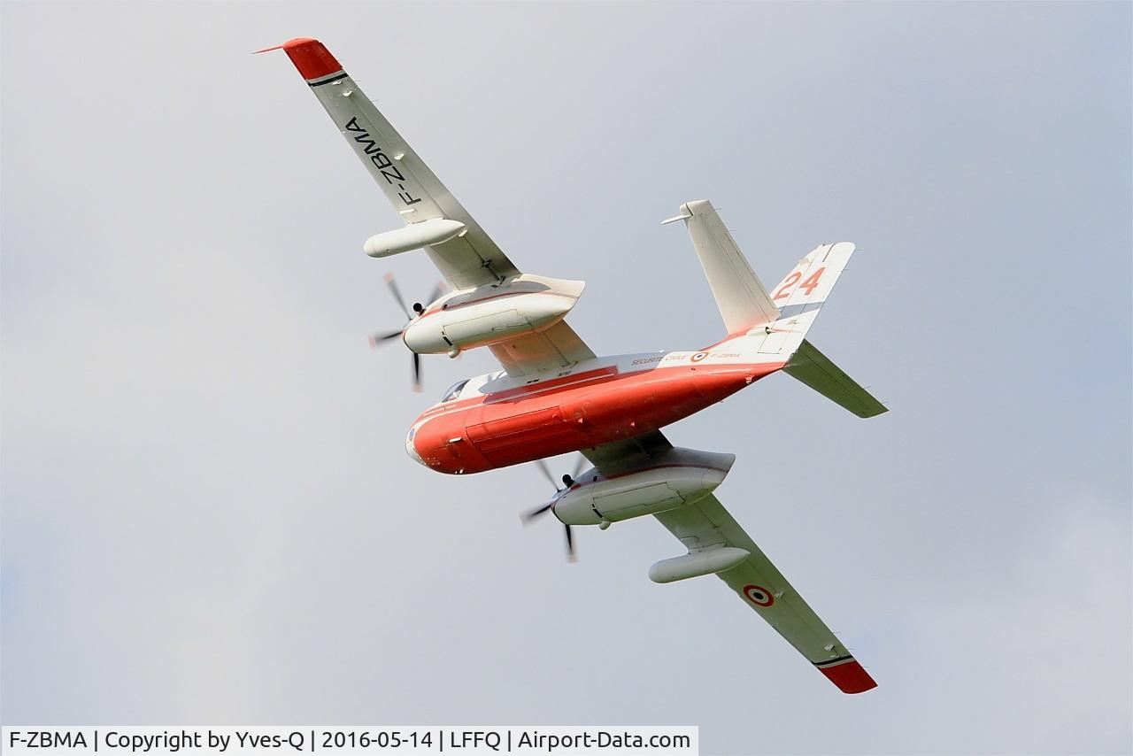 F-ZBMA, Grumman Conair S-2T Turbo Firecat C/N 461/021, Grumman TS-2A Conair Turbo Firecat, On display, La Ferté-Alais airfield (LFFQ) Air show 2016
