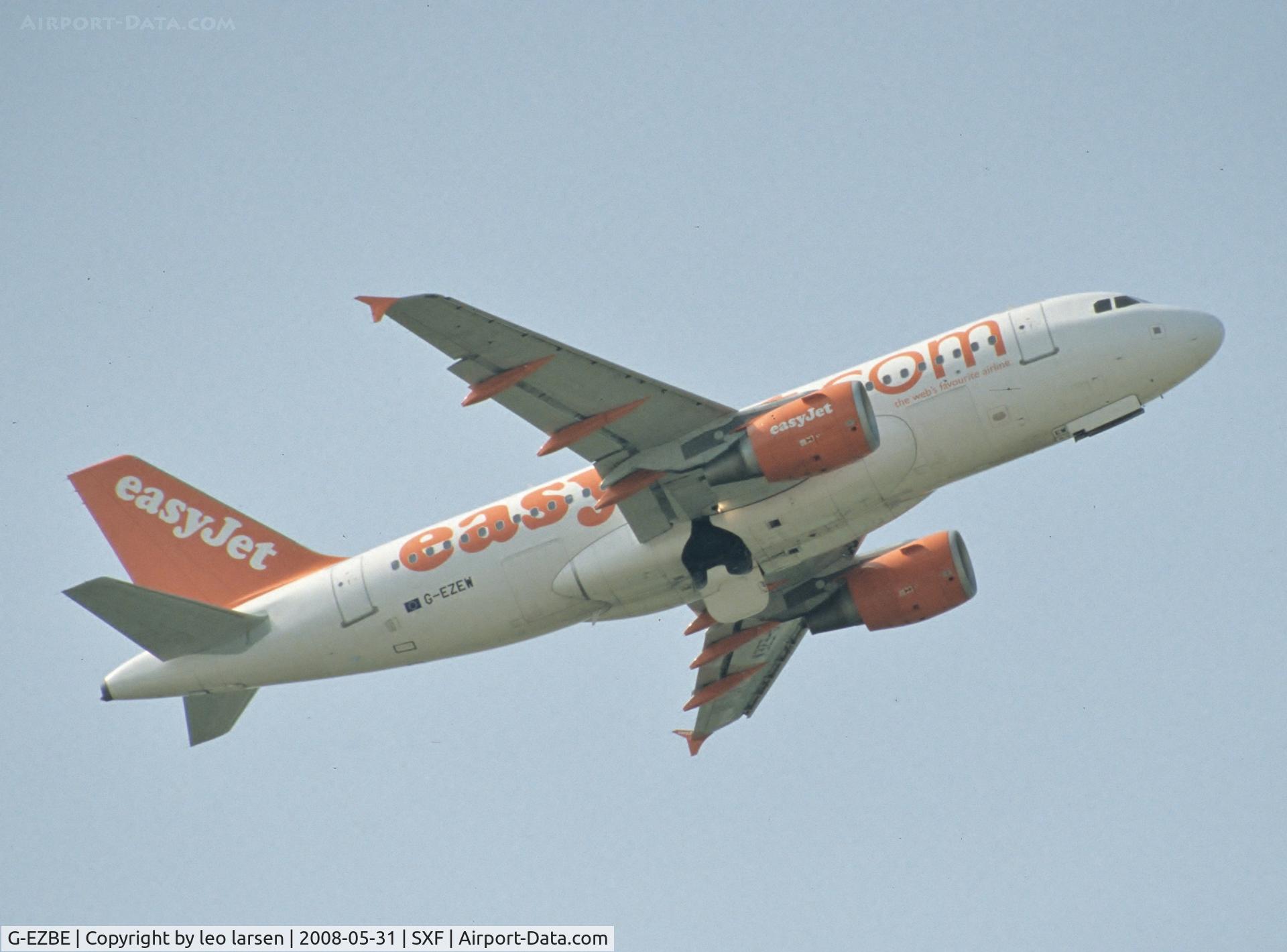 G-EZBE, 2006 Airbus A319-111 C/N 2884, Berlin 31.5.2008