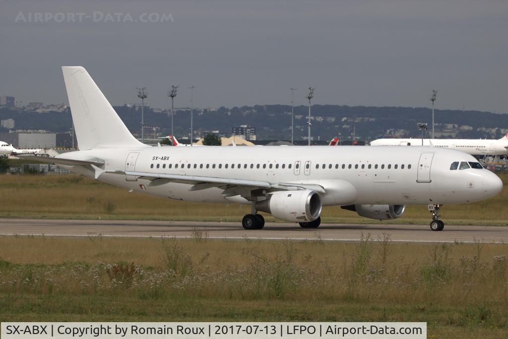 SX-ABX, 1994 Airbus A320-212 C/N 427, Landing