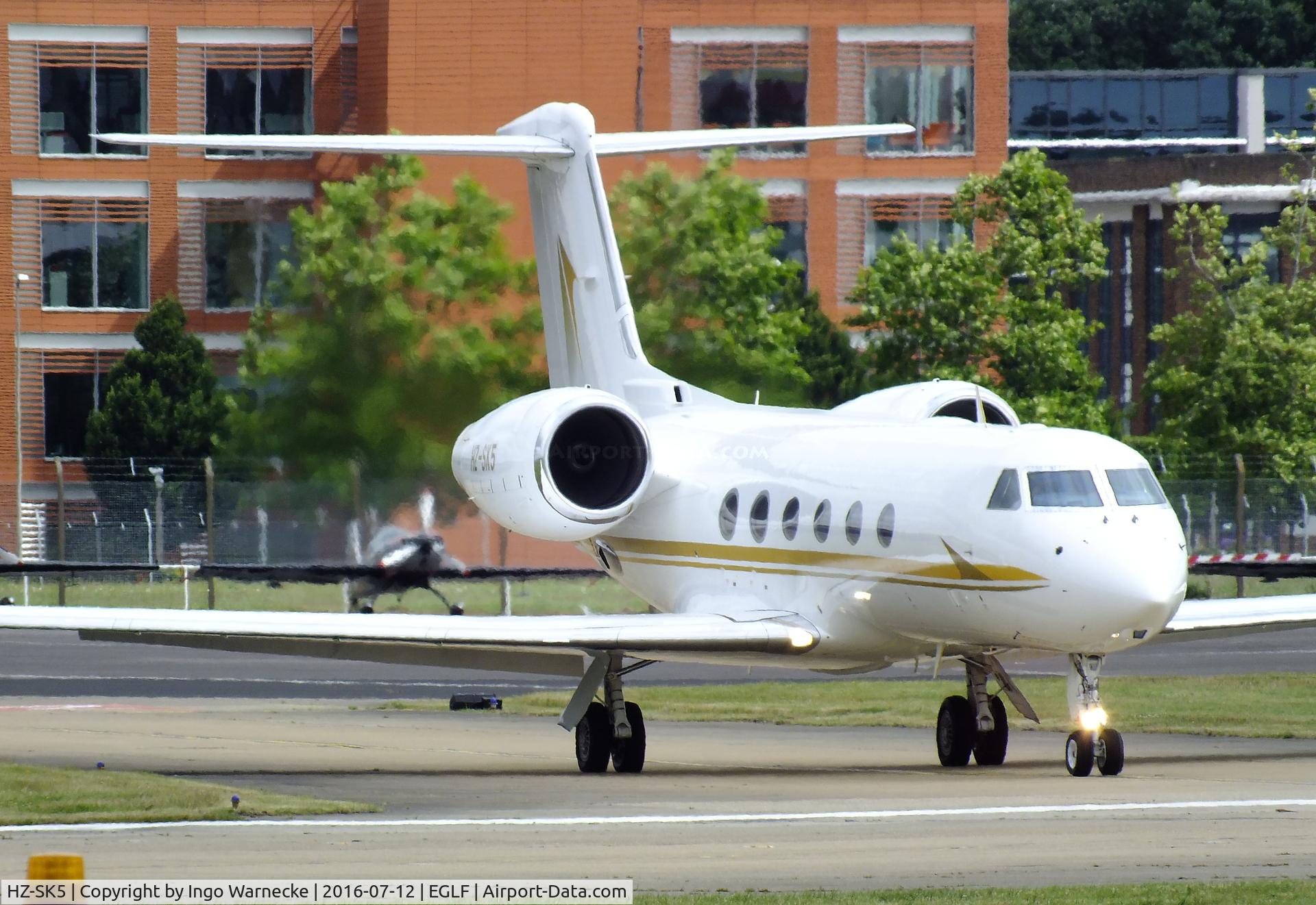 HZ-SK5, 2004 Gulfstream Aerospace GIV-X (G450) C/N 4007, Gulfstream G IV-X (G450) at Farnborough International 2016