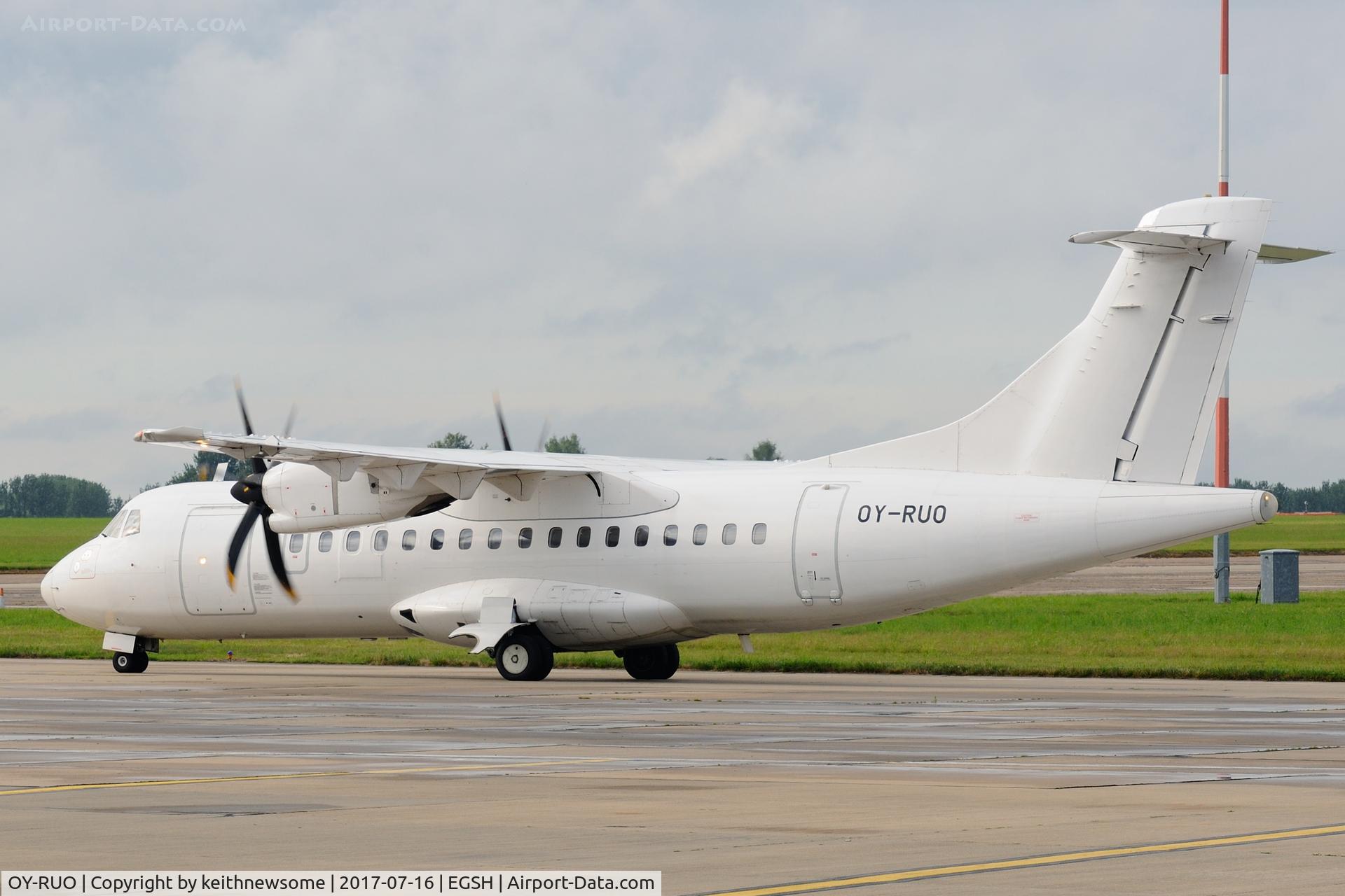 OY-RUO, 1996 ATR 42-500 C/N 514, Leaving for Copenhagen.
