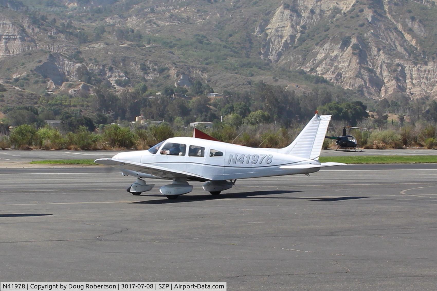 N41978, 1974 Piper PA-28-151 Warrior C/N 28-7415376, 1974 Piper PA-28-151 WARRIOR, Lycoming O-320-E3D 150 Hp, taxi to Rwy 22