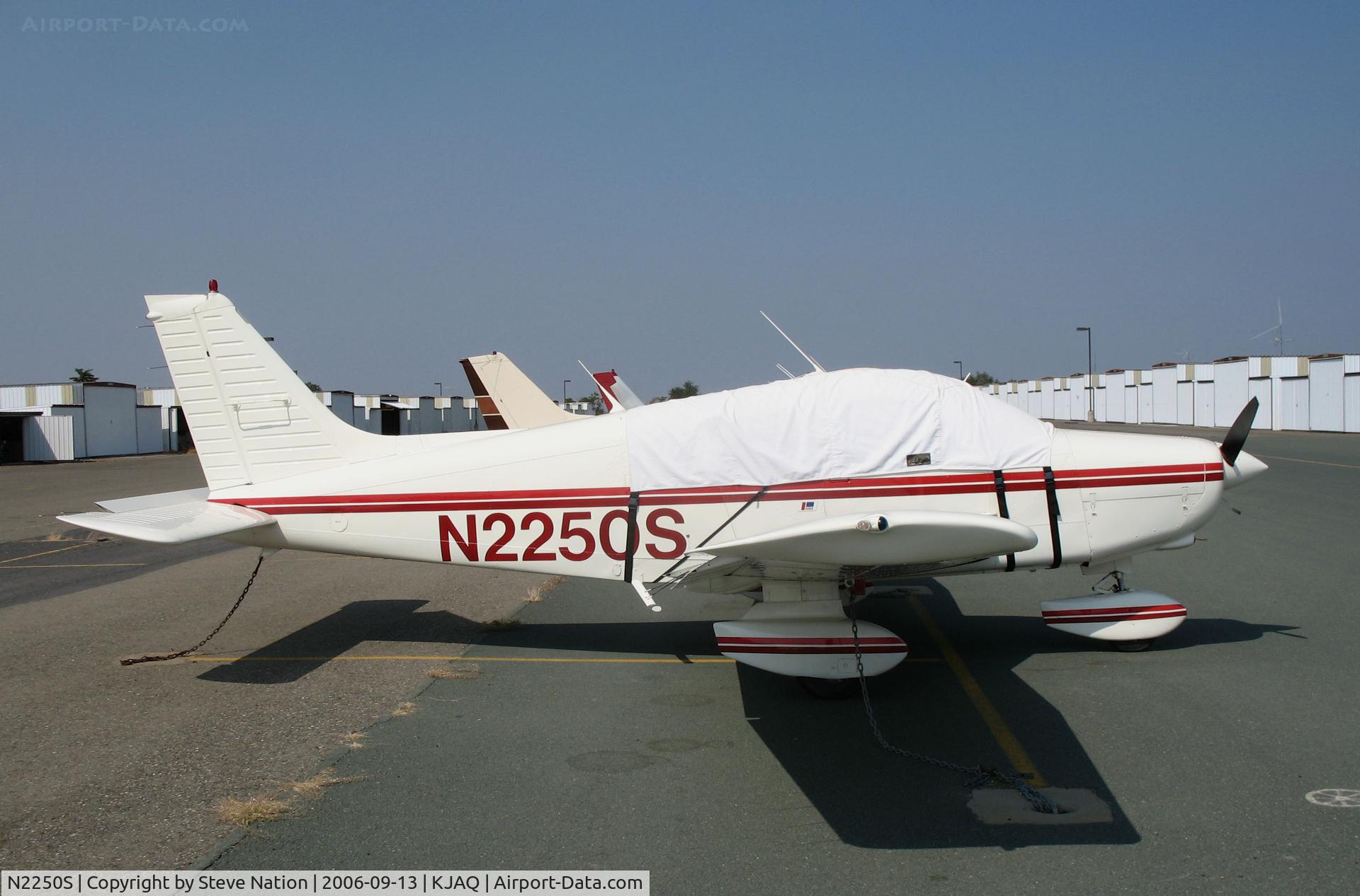 N2250S, 1979 Piper PA-28-161 Cherokee Warrior II C/N 28-7916292, Locally-based 1979 Piper PA-28-161 Cherokee with cockpit cover @ Westover Field/Amador County Airport, Jackson, CA