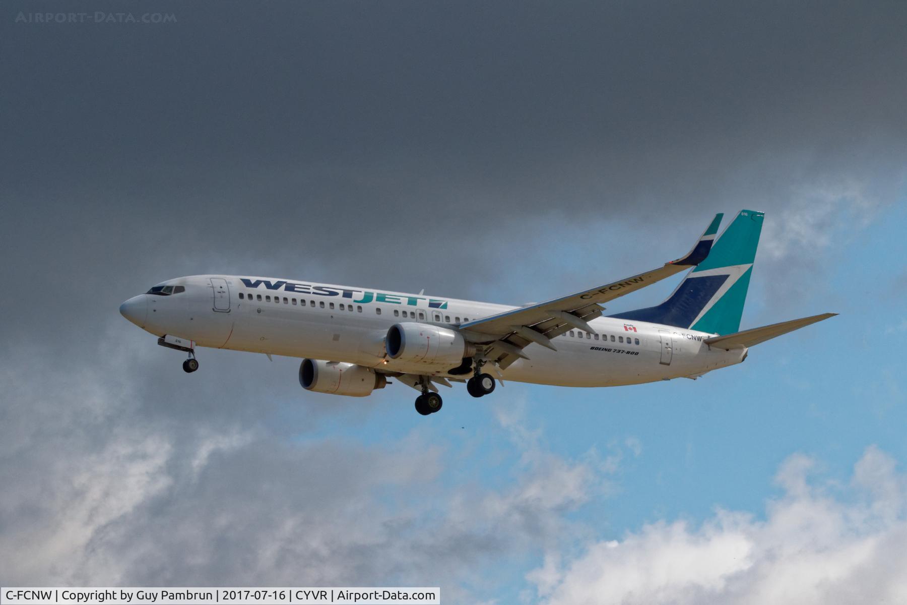 C-FCNW, 2011 Boeing 737-8CT C/N 39092, Landing