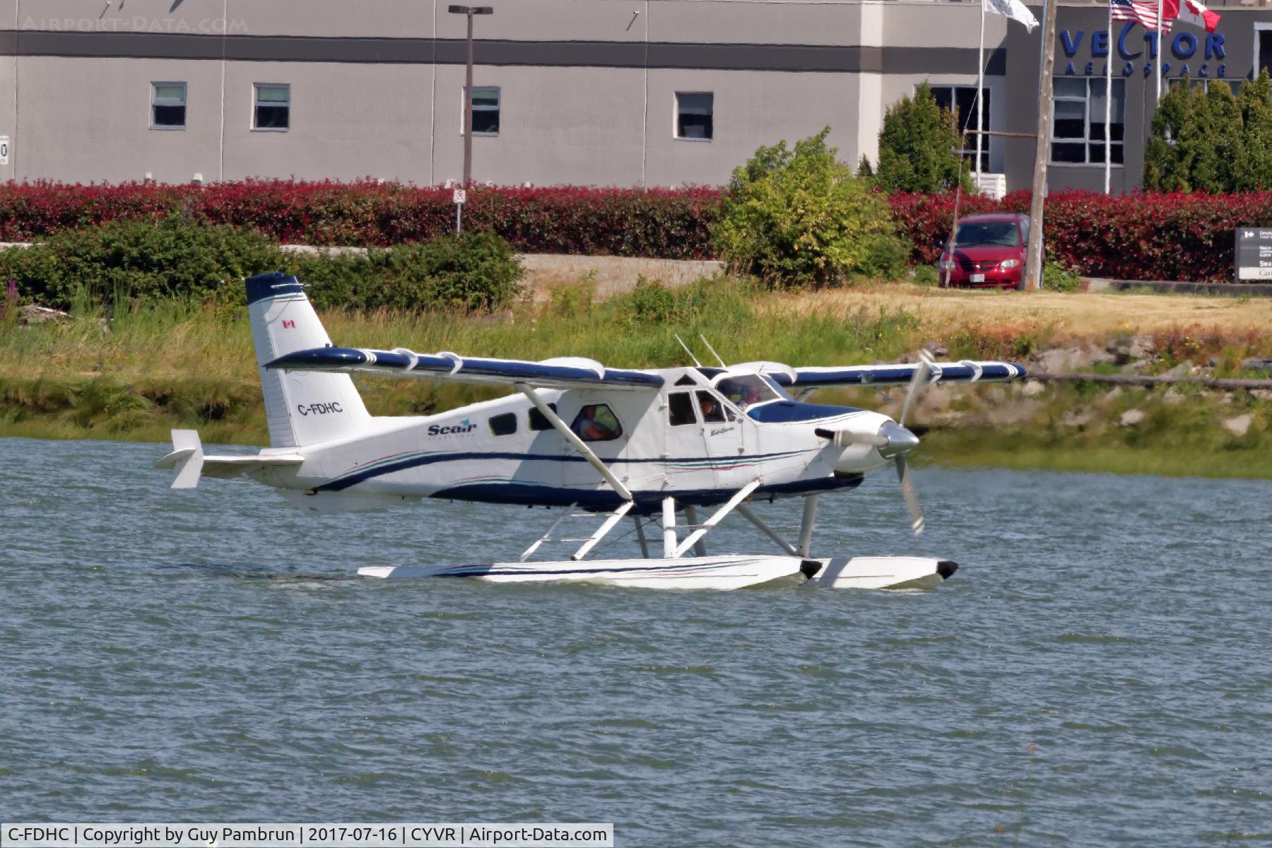C-FDHC, 1967 De Havilland Canada DHC-2 Turbo-Beaver Mk.3 C/N 1677TB45, Departing float base