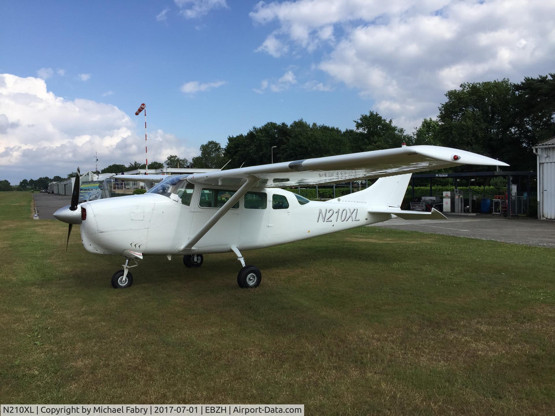 N210XL, 1963 Cessna 210-5 (205) C/N 205-0364, Ex SE-EST looking new again after a complete overhaul