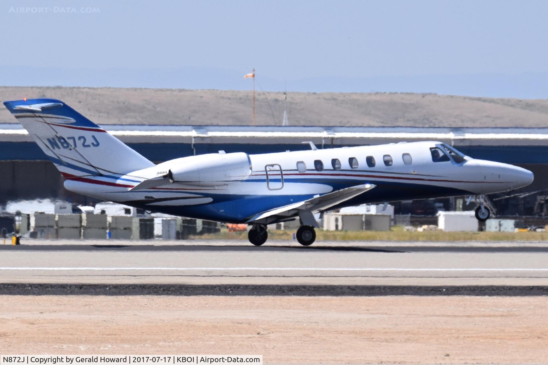 N872J, 2015 Cessna 525B CitationJet CJ3 C/N 525B-0477, Take off on RWY 28R.