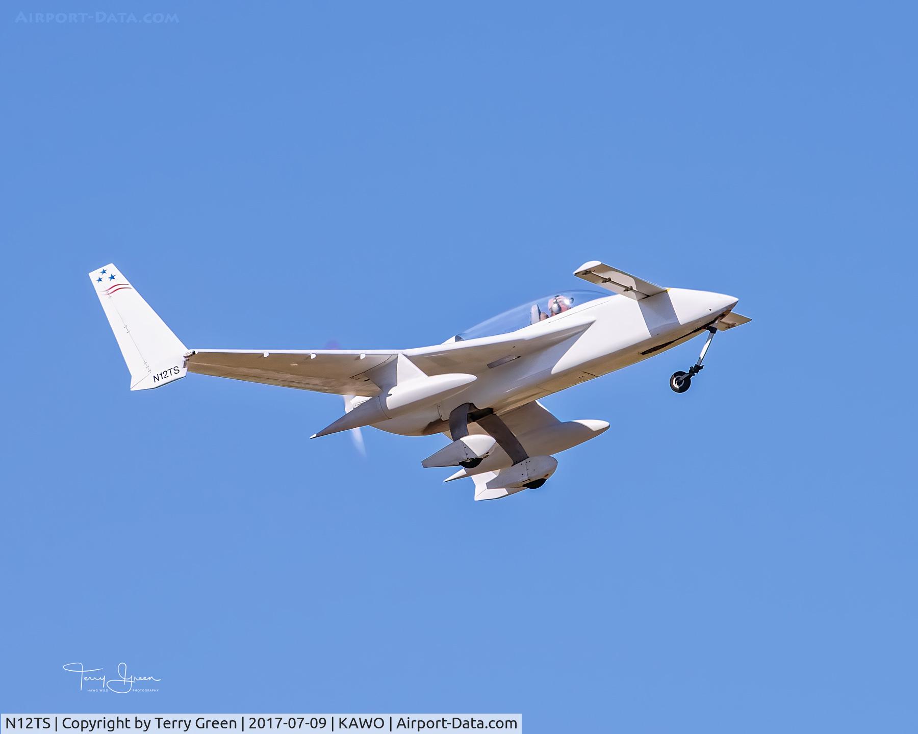 N12TS, 2001 Rutan Long-EZ C/N 1353, 2017 ARLINGTON FLY-IN