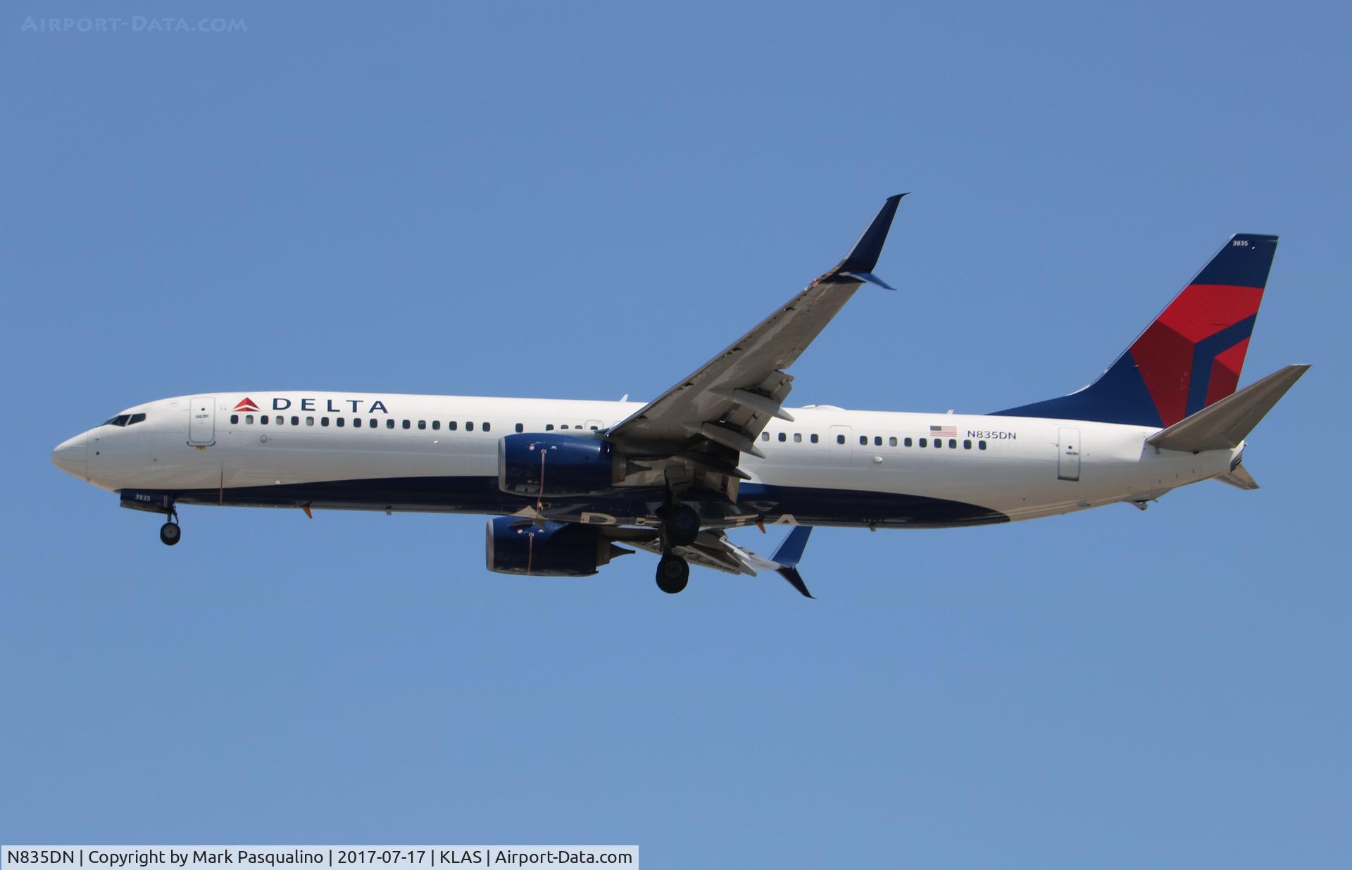 N835DN, 2015 Boeing 737-932/ER C/N 31945, Boeing 737-900ER