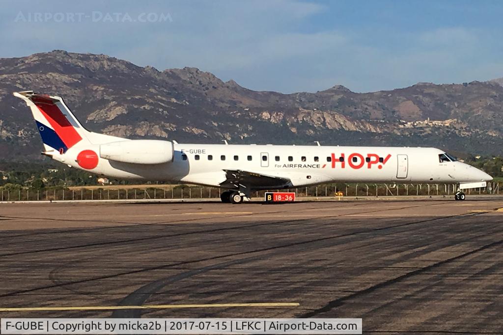 F-GUBE, 2002 Embraer ERJ-145LR (EMB-145LR) C/N 145668, Taxiing