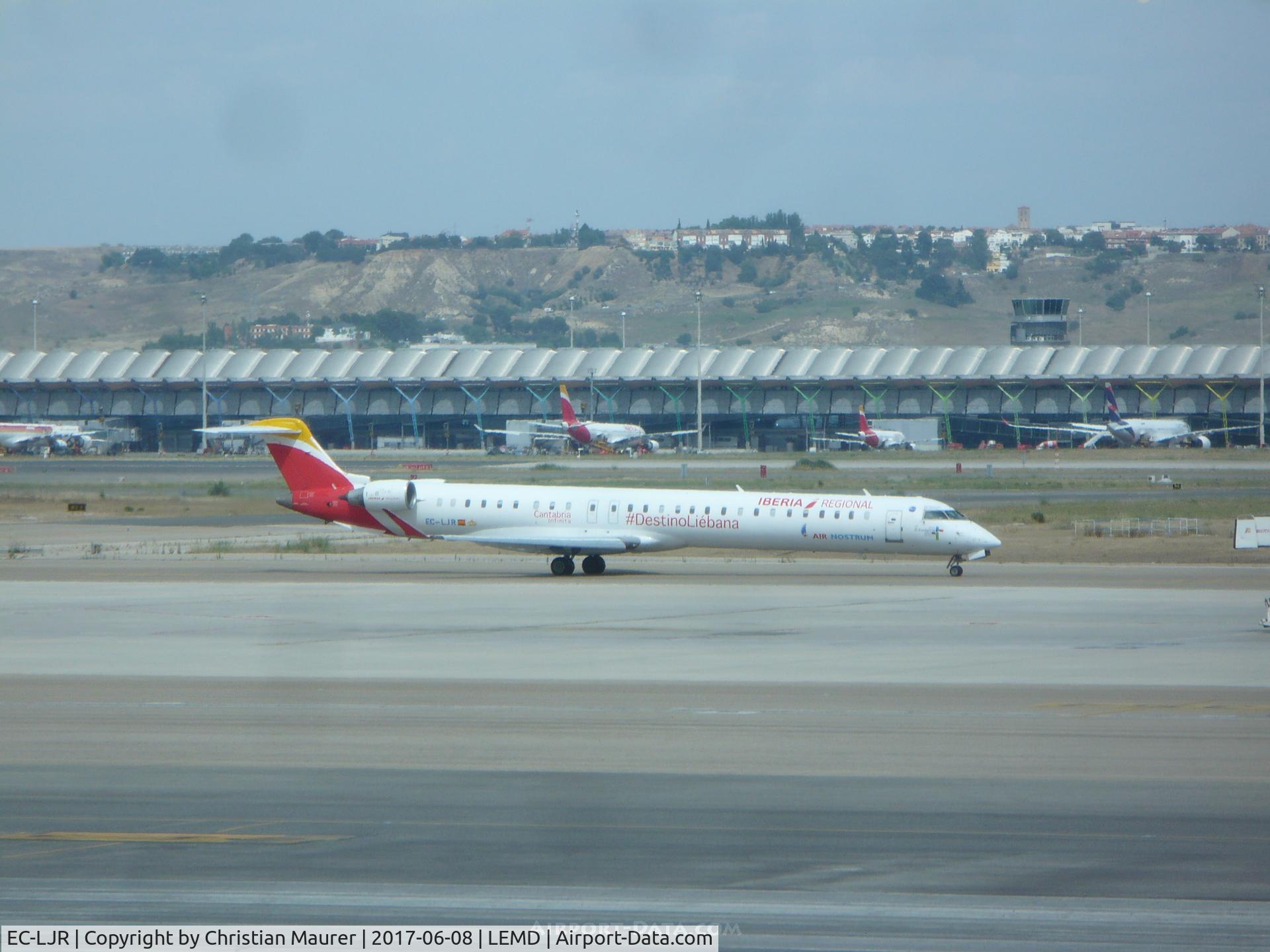 EC-LJR, 2010 Bombardier CRJ-1000ER NG (CL-600-2E25) C/N 19002, CRJ-1000ERNG