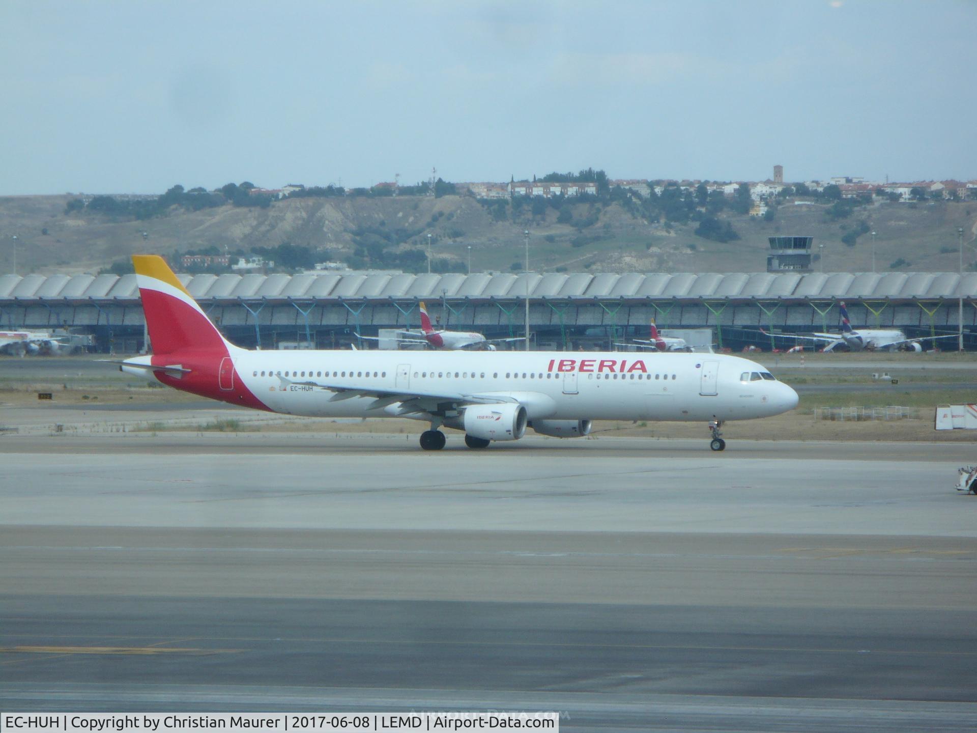EC-HUH, 1999 Airbus A321-211 C/N 1021, A321-211