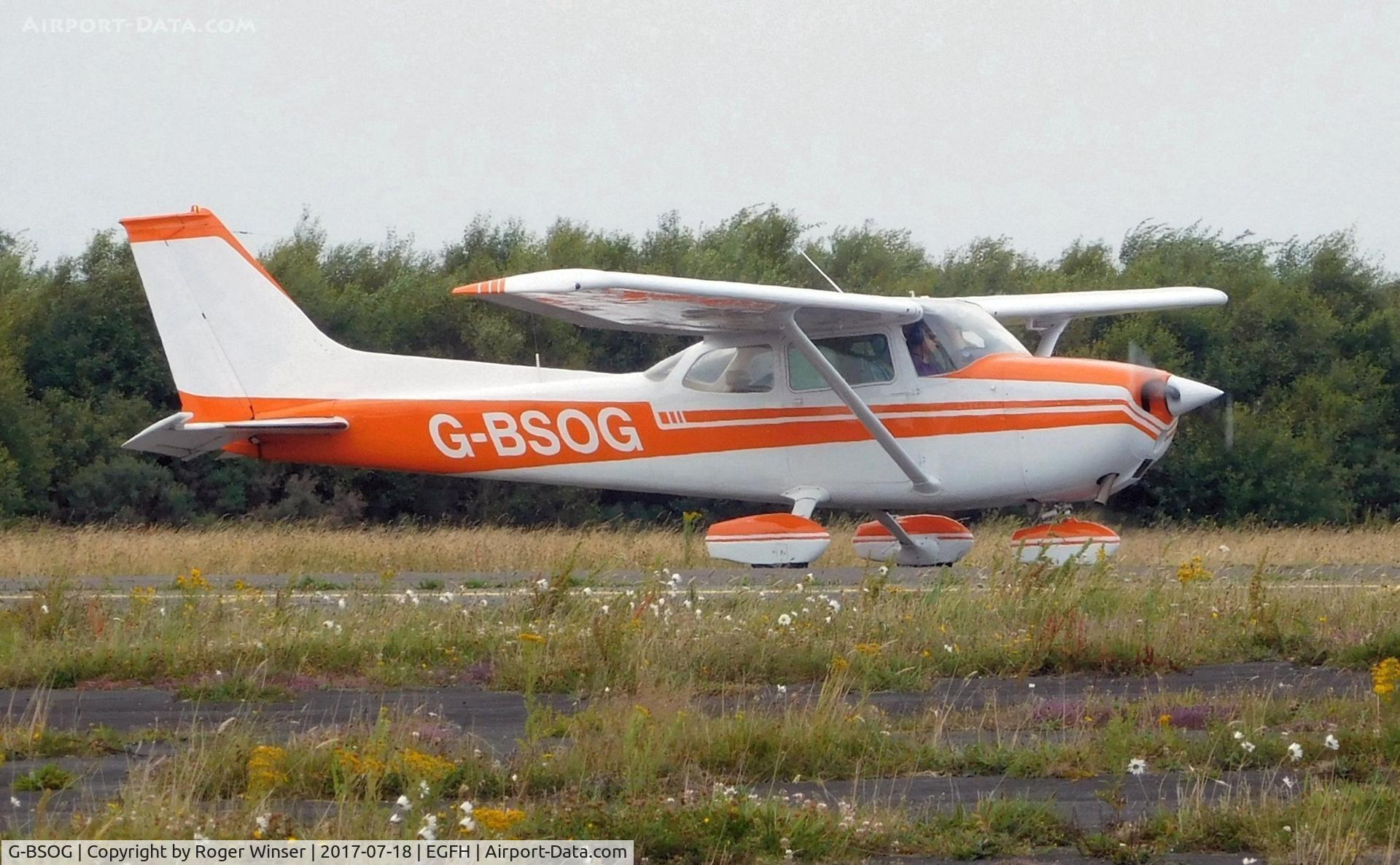 G-BSOG, 1974 Cessna 172M C/N 172-63636, Visiting Skyhawk.