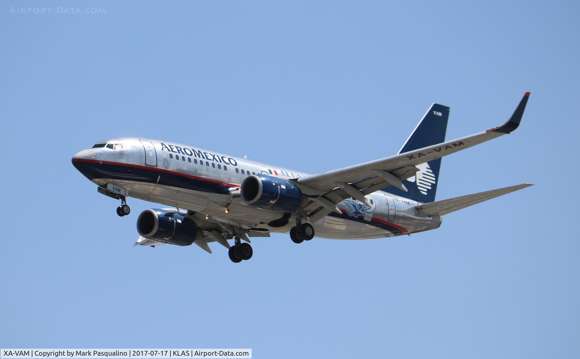 XA-VAM, 2005 Boeing 737-752 C/N 34295, Boeing 737-700