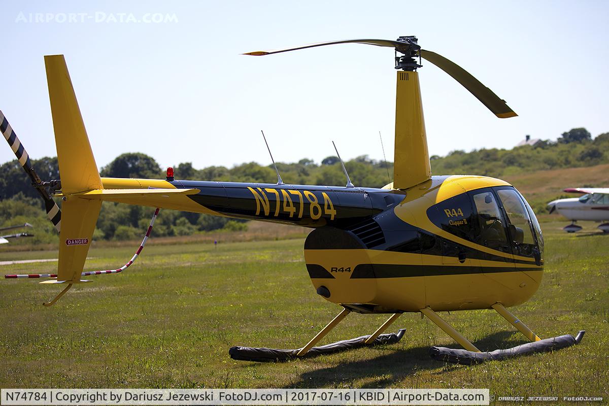 N74784, 2005 Robinson R44 II C/N 10925, Robinson R44 Raven II CN 10925, N74784