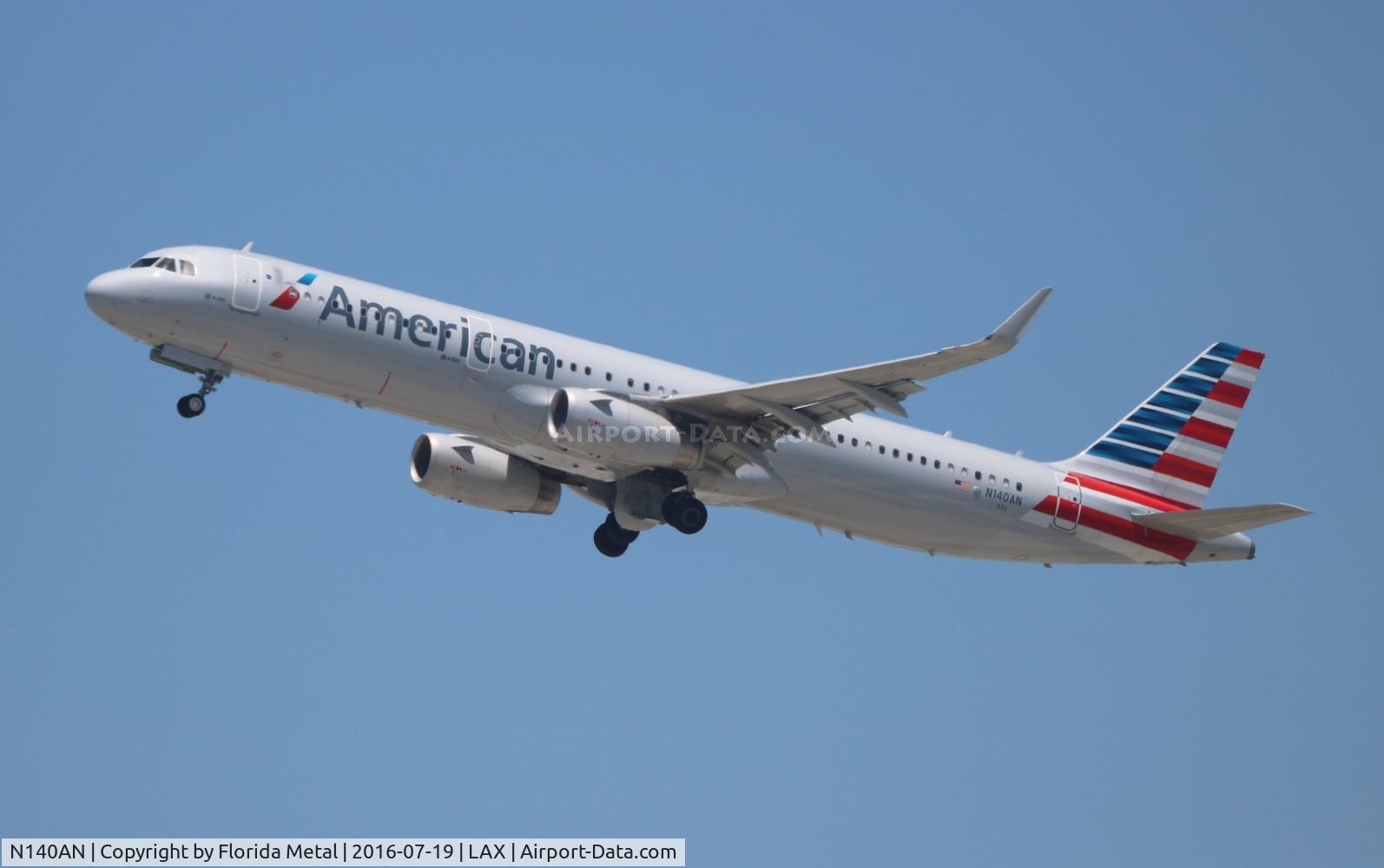 N140AN, 2015 Airbus A321-231 C/N 6667, American