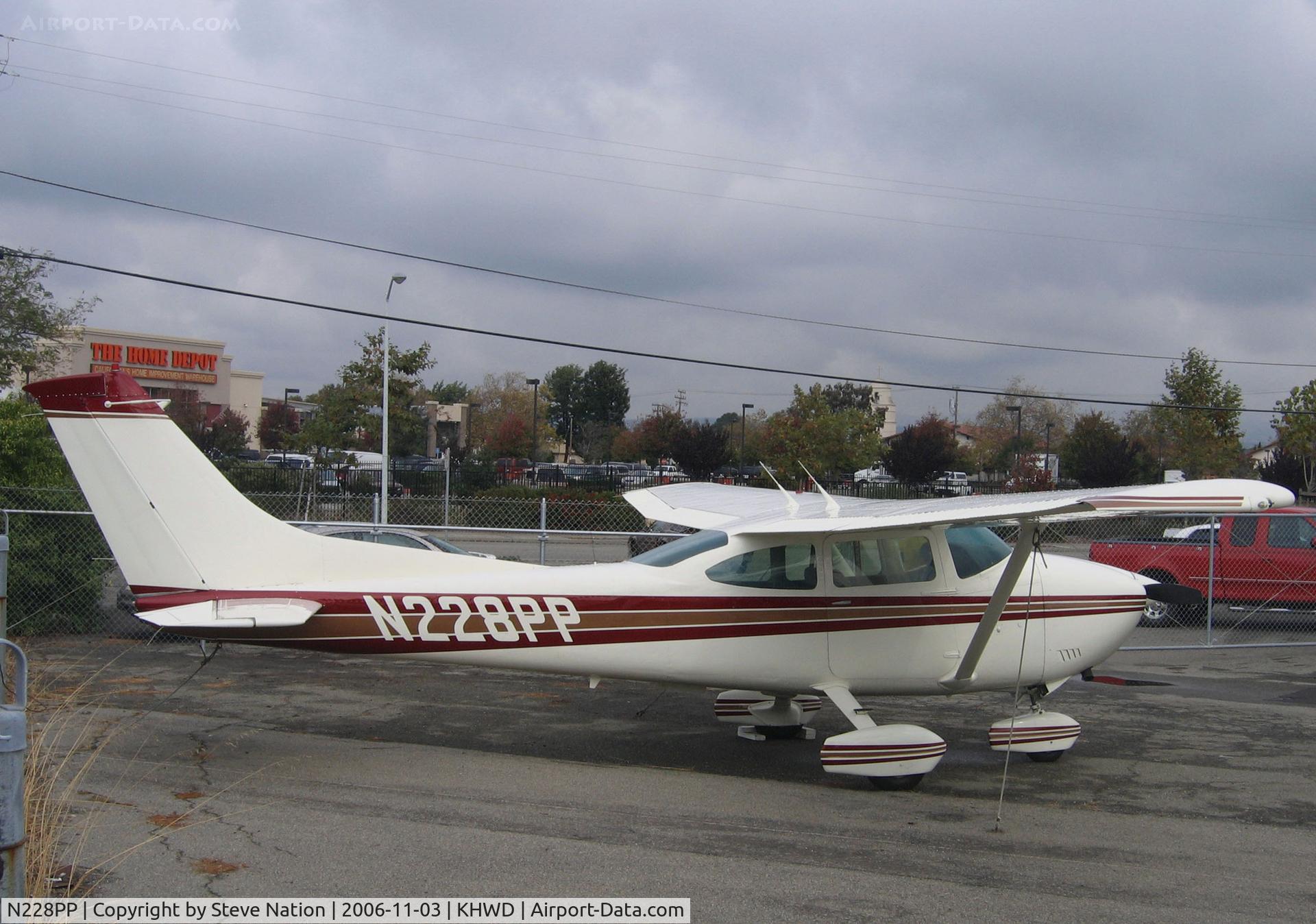 N228PP, 1977 Cessna 182Q Skylane C/N 18266162, Locally-based 1977 Cessna 182Q @ Hayward Executive Airport, CA (now with Highborne Flight Systems, Northridge, CA)